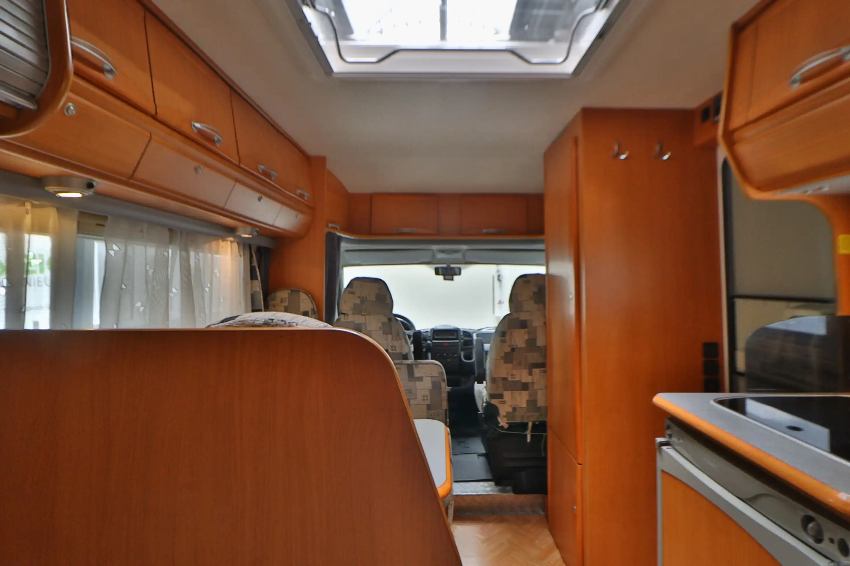 ADRIA Adratik Coral 590 DS